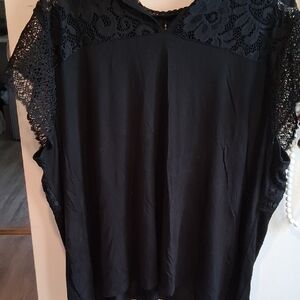 Belldini Black Lace Yoke Short Sleeve Tunic